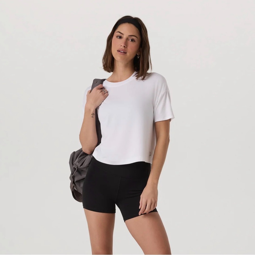 Vuori Energy Tee - White - Medium